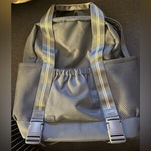 C&C California Light Blue Backpack Tote with White Details. Tons of Pockets!